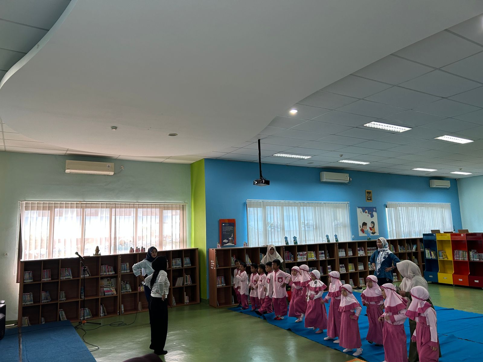 Wisata LiterAsyik Ke Perpustakaan Jakarta Timur Bersama PAUD Alquran Nurus-Syifa